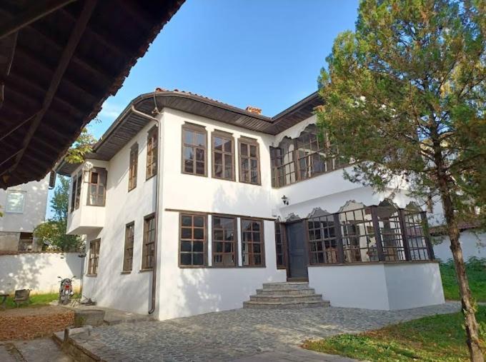 Apartamento Friendly Rent Pristina Exterior foto
